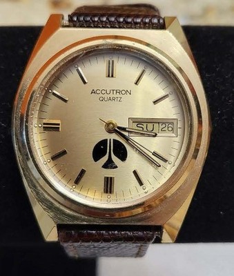 1982 Bulova Accutron Quartz Watch Rockwell Intl Space Shuttle Day Date P2 Vtg.