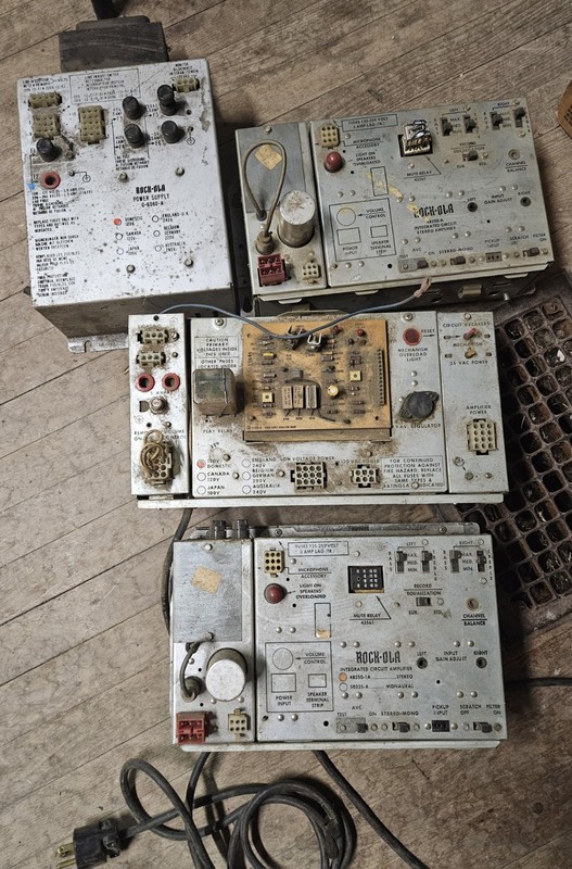 BOX OF VINTAGE ROCKOLA JUKEBOX PARTS...POWER SUPPLIES & AMPLIFER