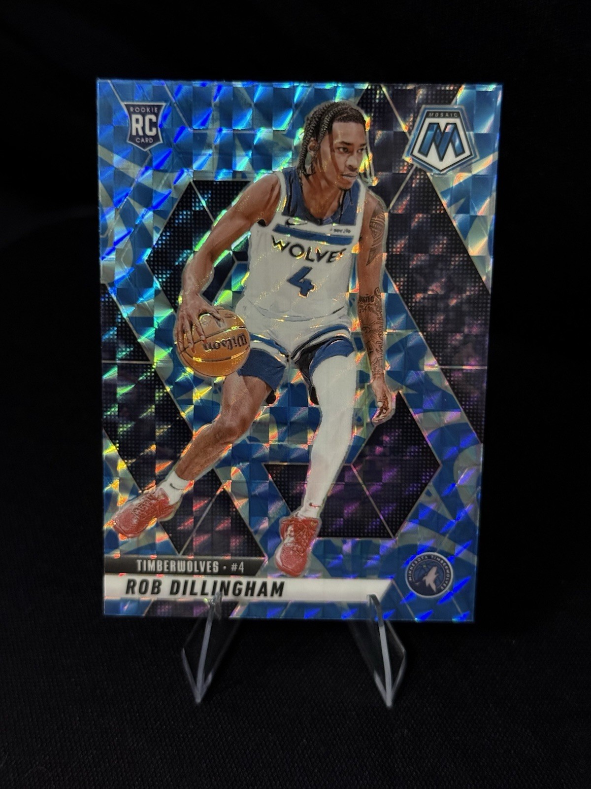 2024-25 Mosaic - Rookies Robert Dillingham #218 Reactive Blue Mosaic Prizm (RC)