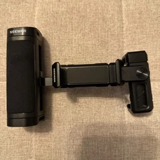NEEWER Bluetooth Side Handle Shutter Release with Phone Clamp & SSD Holder