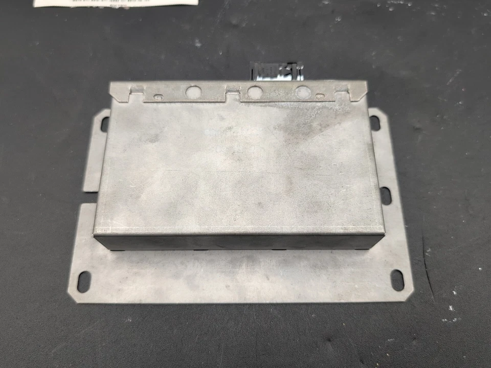 Módulo de control de navegación GPS BMW 328i E38 E39 E36 1998-2000 OEM 32402-30 Foto 4 de 4