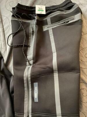 PUMA×UEG SHORTS AND LEGGINGS      UNISEX PUMA X UEG SWEATSHORTS 2-1 TIGHTS SIZE L MEN NWT $200.00 | eBay