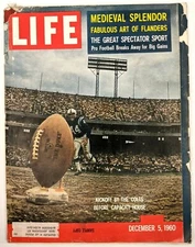 LIFE Magazine VTG Dec 5 1960 RARE Sample Copy JFK Jackie Kennedy NFL Colts Bears
