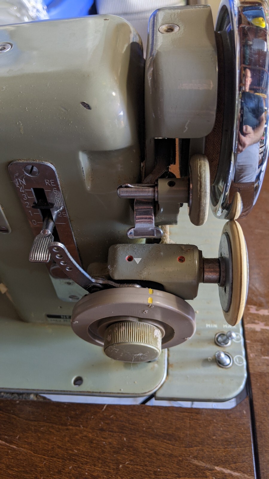 Necchi BU Mira Sewing Machine & original foot Controller