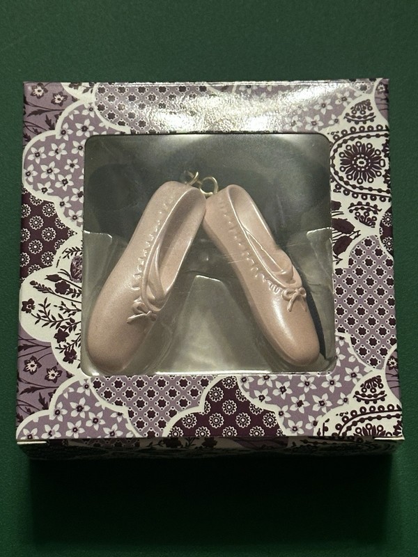 Taylor Swift Limited Edition Speak Now Ballet Slipper Ornament New In Box Rare