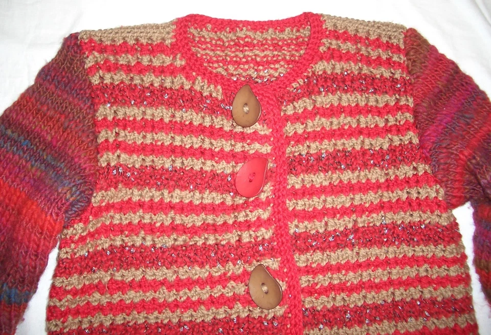 Hingucker Unikat handgestrickter Jacke Strickjacke rot mehrfarbig Gr.42 - Bild 2 von 4