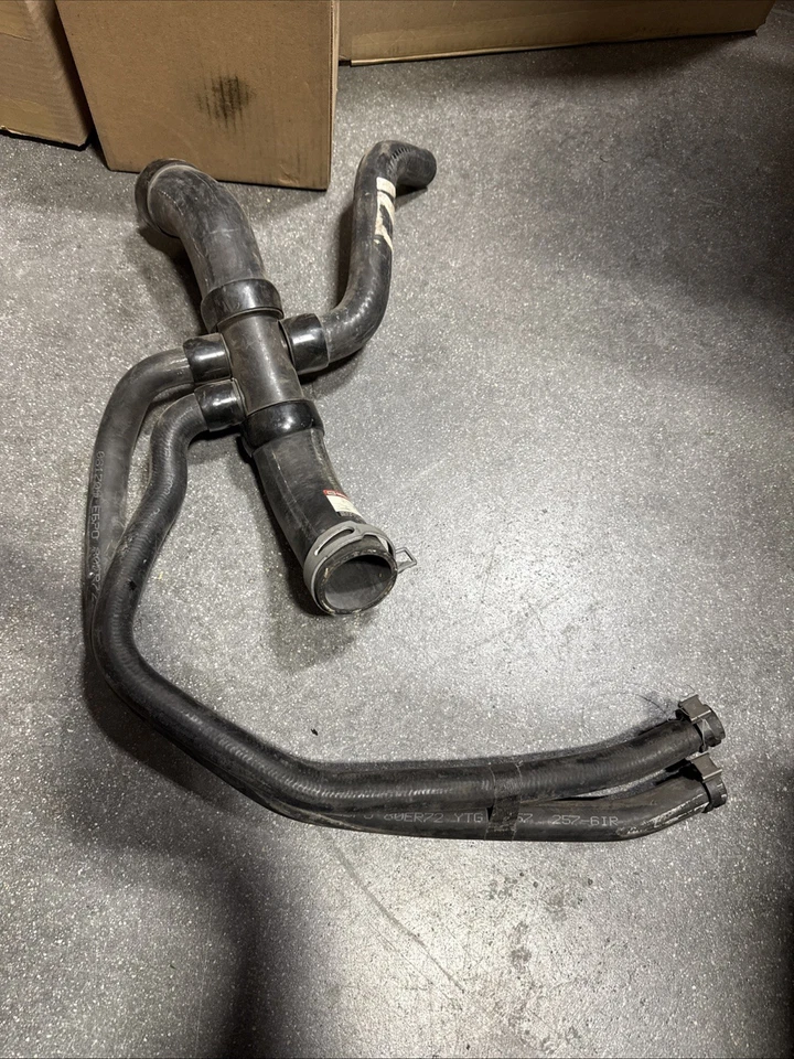 Manguera de radiador refrigerante motor para Ford Expedition 1997-1998 Motorcraft KM3305 Foto 4 de 4