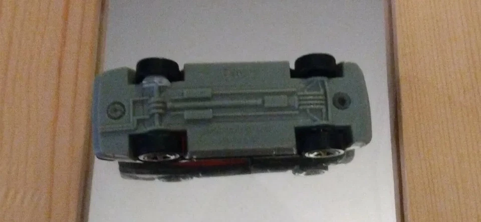 *LOOSE* VINTAGE 1989 Hot Wheels Mercedes Benz 500 SL Convertible - Black - Image 2 of 2