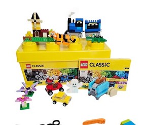 LEGO Classic 10696 Creative Bricks Assortment Pieces w Box Lot Uncounted PlsRead