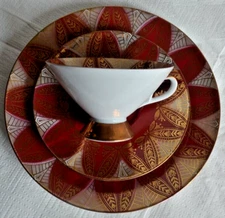 Trio Bareuther Waldsassen Trio consisting of Tea Cup, Saucer and Luncheon Plate