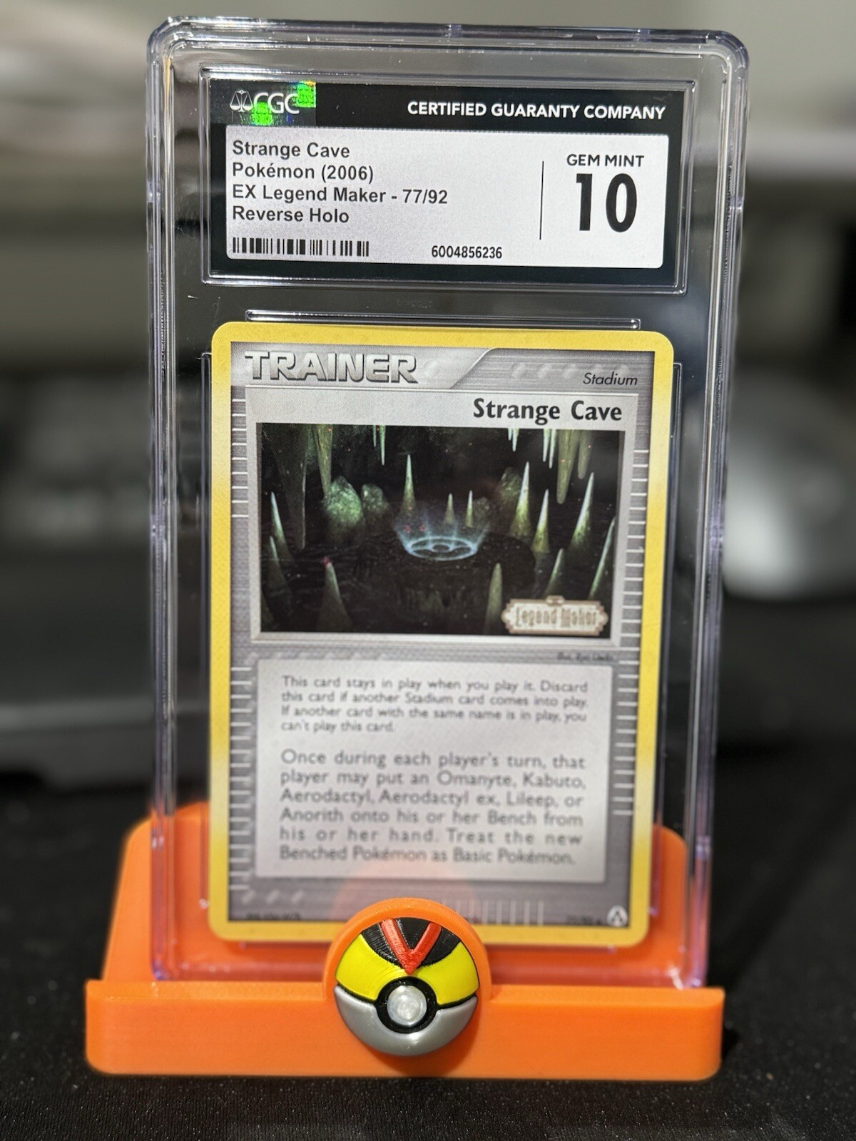 Strange Cave Reverse Holo Legend Maker 77/92 CGC 10