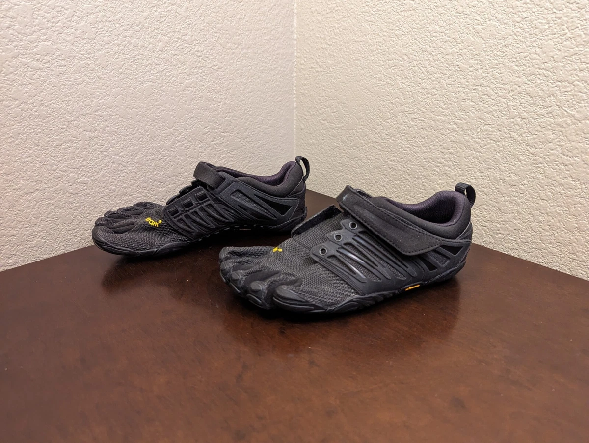 Used vibram five fingers for best sale sale