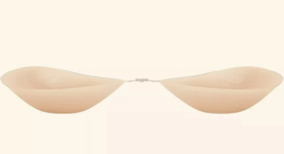 Sujetador y pasteles para pezones Nubra Feather Lite autoadhesivo desnudo sin espalda de silicona NUEVO Foto 4 de 4