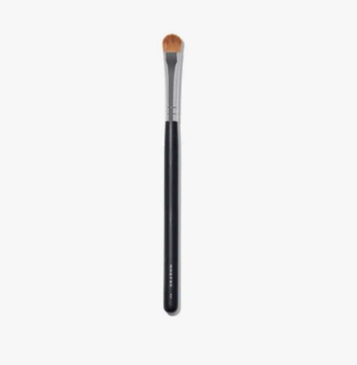 Morphe M167 Oval Eyeshadow Brush 