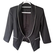 Source Unknown Black Blazer with White Trim Tuxedo Jacket Size S Chic Formal