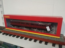 Hornby R4658 (OO) BR Ex LMS Non Corridor Composite Coach M16623M.