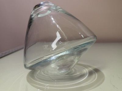 Clear Glass Artisan ROLY POLY Rolling Aerator Wine Whiskey Angle Bottom Decanter