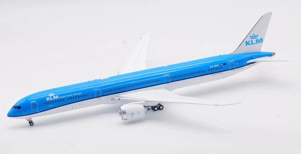 KLM / Boeing 787-10 Dreamliner / PH-BKM / IF78XKL0924 / 1:200 *LAST ONE - Image 4 of 4