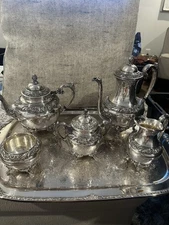 Vintage Rogers Bros 1847 Heritage Silverplated Tea & Coffee Set with Large Tray