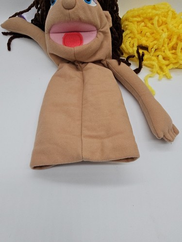 PELUCAS MELISSA & DOUG HACEN TU PROPIA PRINCESA MARIONETA CORONA MARRÓN RUBIA - Imagen 4 de 7