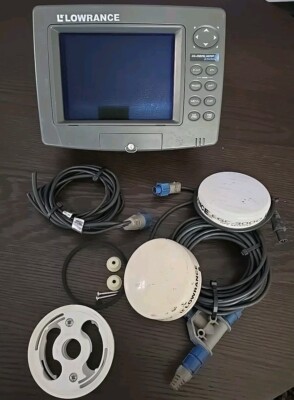 Lowrance GlobalMap 6500C with PowerData Cable GPS Lgc-2000 And Lgc-3000 Receiver