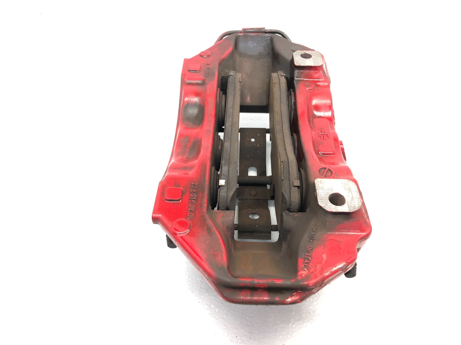 2017-2024 MASERATI LEVANTE RIGHT PASSENGER FRONT BREMBO RED BRAKE CALIPER OEM
