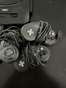 Sega Genesis 2 Console Bundle Model MK-1631 W/ 4 Controllers Power cord