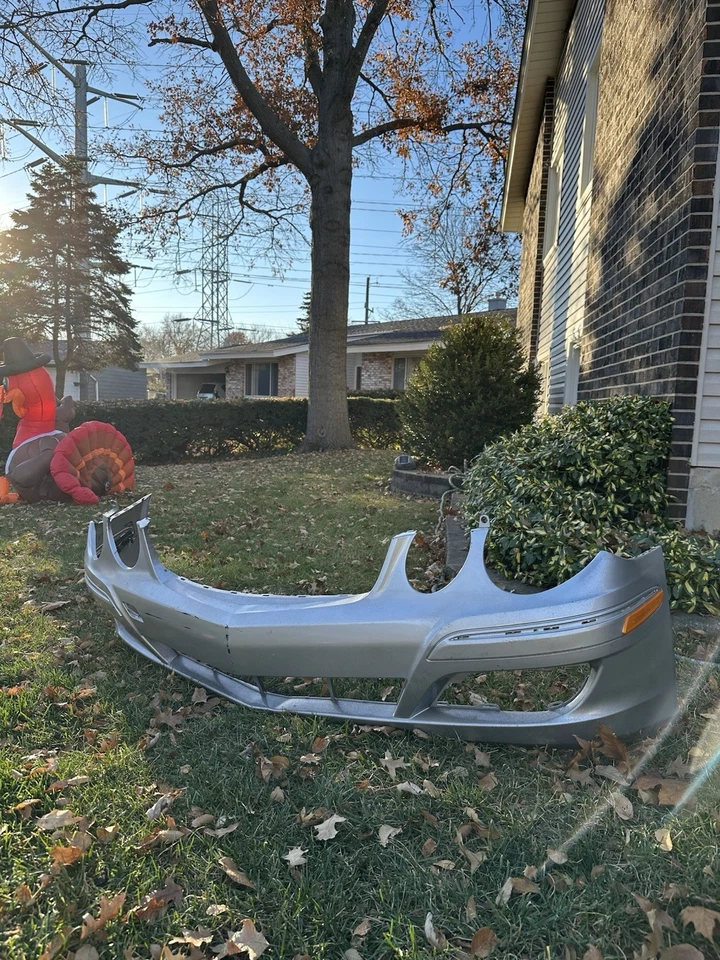 2007-2009 Mercedes-Benz W211-Gen. E350, E550 Front Bumper - Image 3 of 3