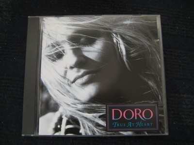 CD  DORO PESCH  True at heart  Excellenter Zustand  12 Tracks