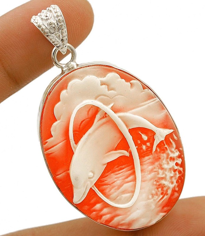 Italian Cameo Dolphin 925 Sterling Silver Pendant @20-9