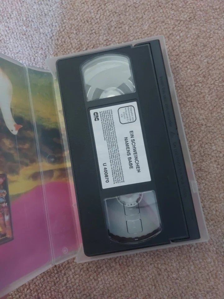 Ein Schweinchen namens Babe / VHS Video Kassette - Bild 3 von 3