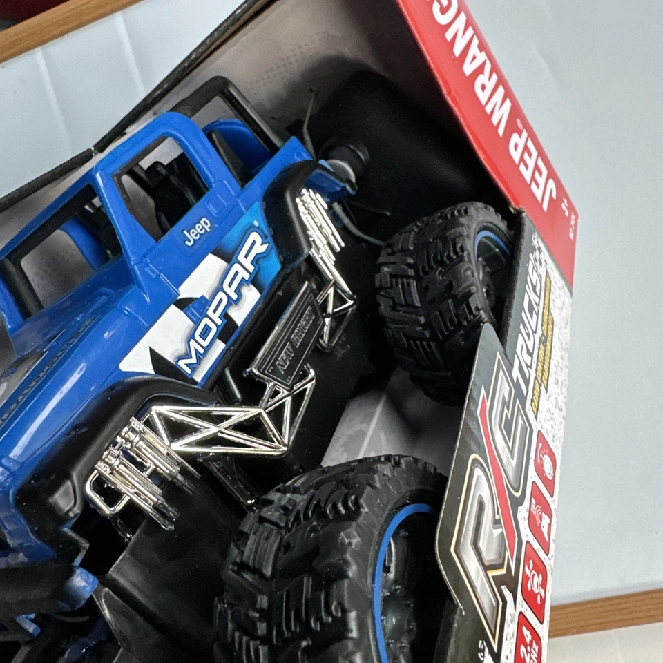 New Bright RC. Jeep Wrangler. Remote Control. - Image 3 of 4