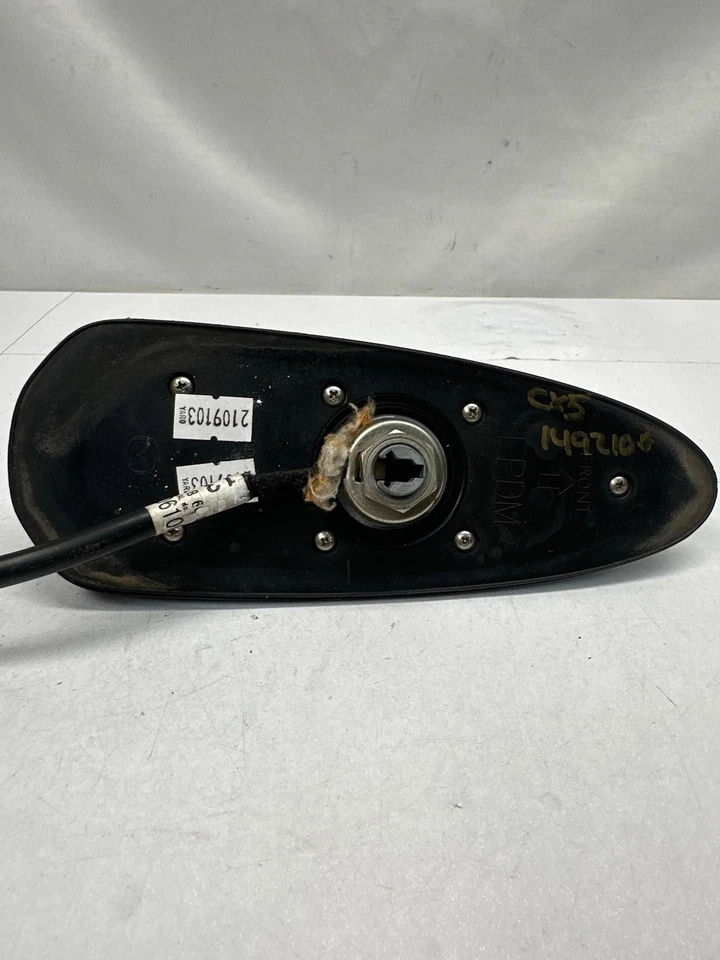Mazda CX-5 radio antenna fm 2016 roof shark fin OEM GLJ166DY0A blue/beige 42M - Image 4 of 4