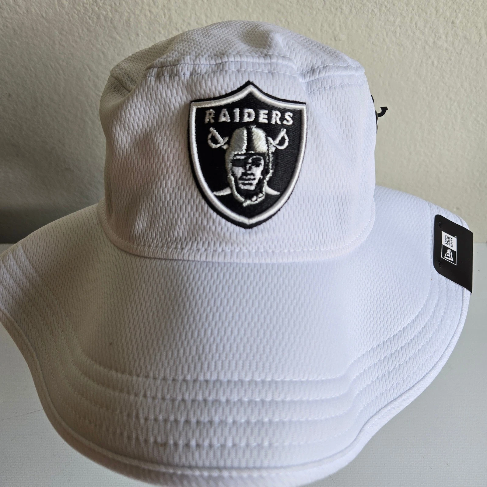 New Era Las Vegas Raiders NFL Training Camp Panama Bucket Hat White OSFM