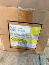 GE M250R2 Cobra Head Street Light Luminaire M2RR25S0A2GMS3 250W HPS New