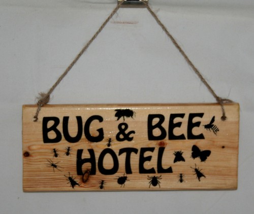 Bug & Bee Insect Hotel Sign Small Plaque Garden Hide Shed Nature Patio Upcycle - Picture 7 of 34