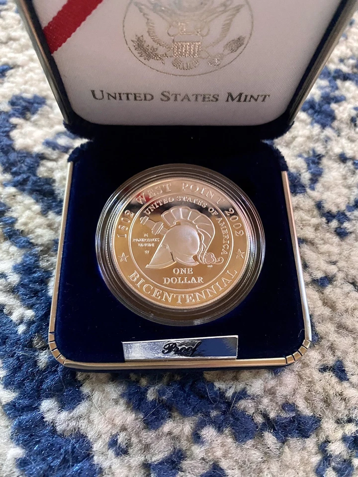 2002 W West Point Military Academy BU Silver One Dollar UNC Coin with Box + COA - Image 4 of 4
