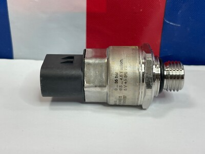 #ad John Deere OEM Part # RE584415 35 Bar MH 4 Pressure Sensor Tractor Transmission $49.77