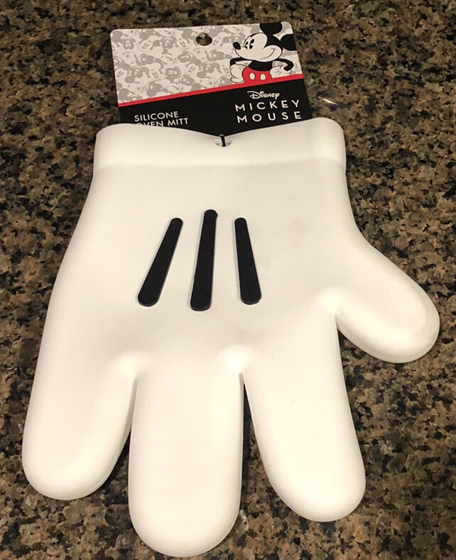 Disney’s Mickey Mouse White Silicone Oven Mitt/Right Hand