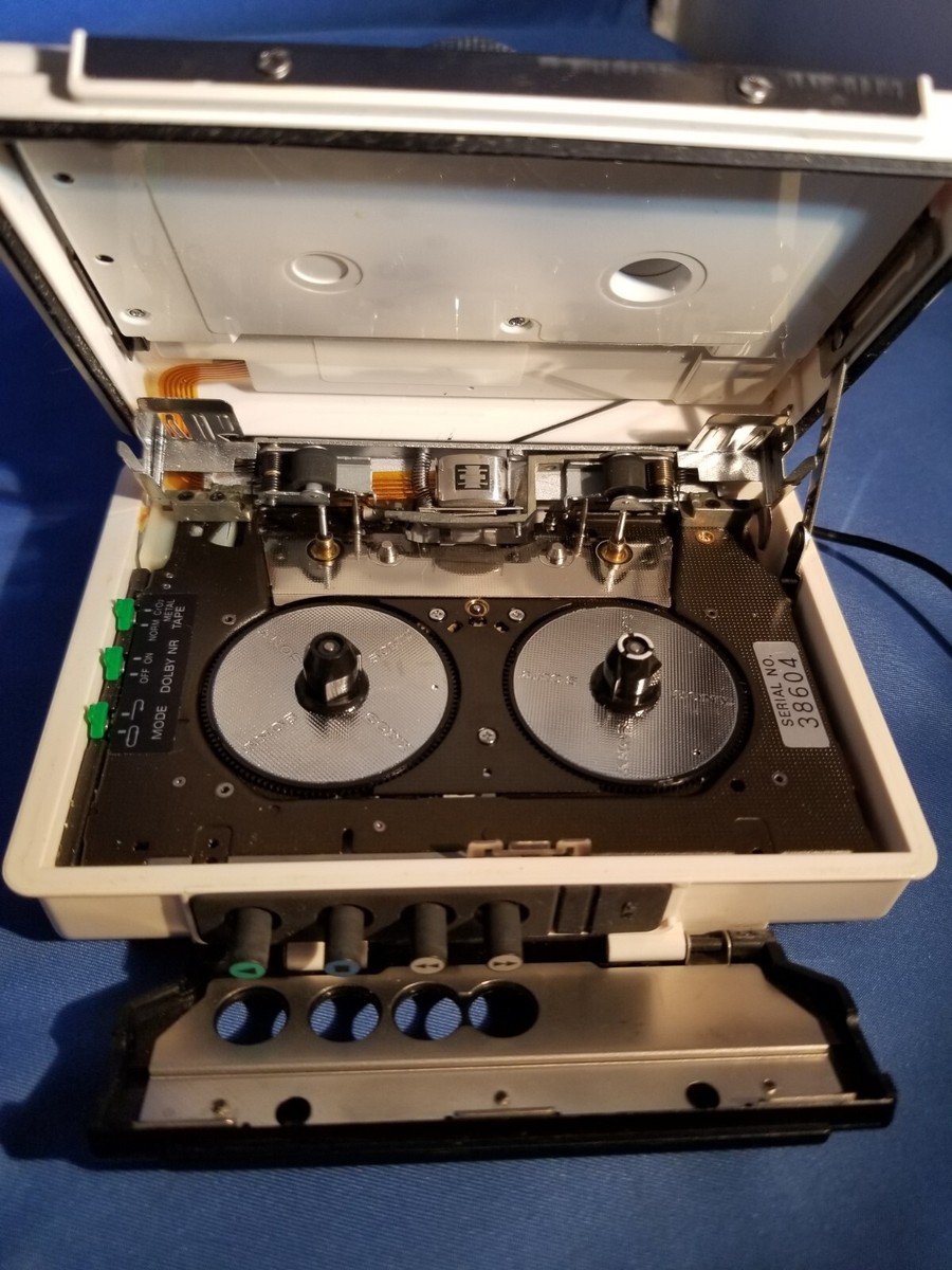 SONY ソニー WALKMAN WM-F107 ジャンク品 Rare Sony WM-F107 Solar Walkman - FM/AM Stereo Cassette Player | eBay