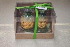 CORNER RUBY COLLECTION PINEAPPLE SALT & PEPPER SHAKERS WITH TRAY - NIB - 3PC