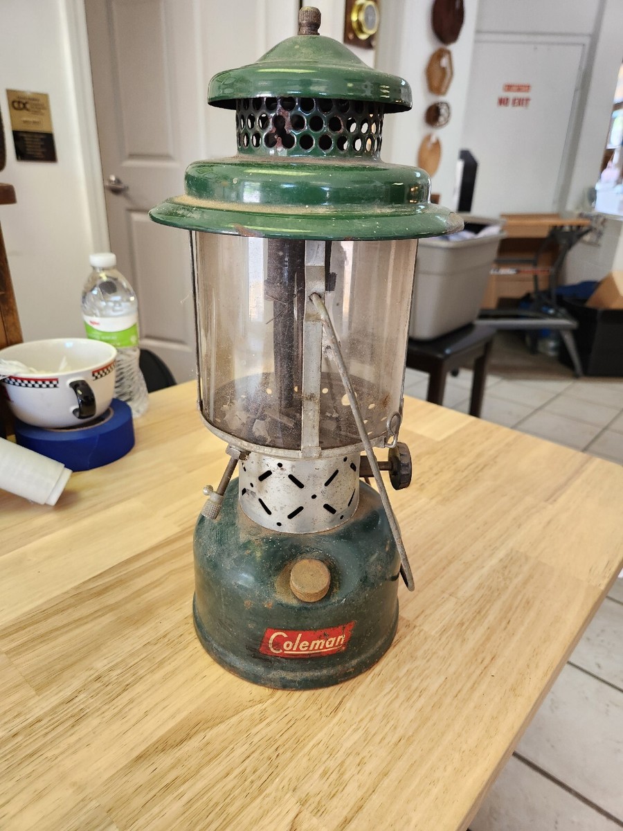 【箱付き】Coleman 220E ビンテージ USA製 グリーン ランタン Vintage 1959 Coleman Model 220E Green Dual Mantle Gas Camping