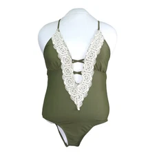 Cupshe Deep V Neck One Piece Swimsuit Green with Lace Size Medium Lined