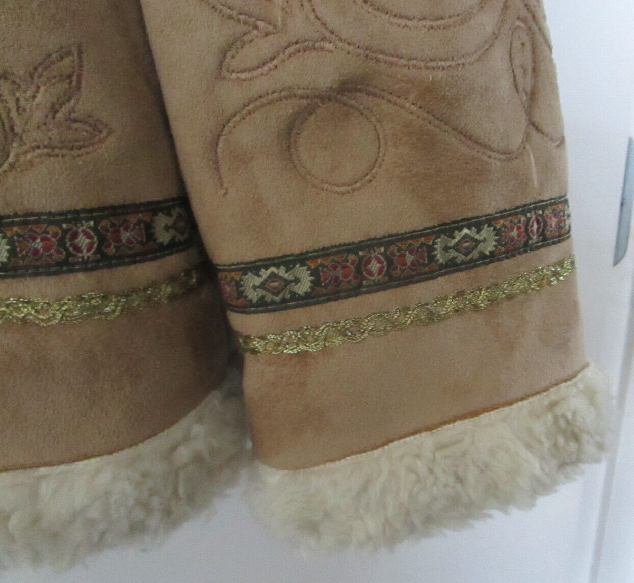 Coldwater Creek Embroidered Sherpa Boho Tan Faux … - image 4