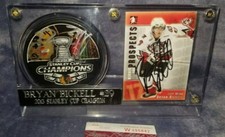 Autograph Bryan Bickell Silver Signed 2013 Champs Puck w/ signed card Blackhawks