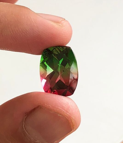 11.50 Cts Bi Color Tourmaline, Top Quality Bi Color Tourmaline Doublet Gemstone - Picture 2 of 5