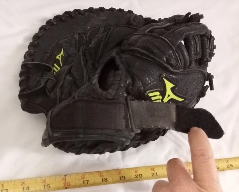 Luva de apanhador de softbol Mizuno GXS-101 32,5” meninas totalmente quebradas para a direita 🤚 Jogue - Imagem 3 de 4