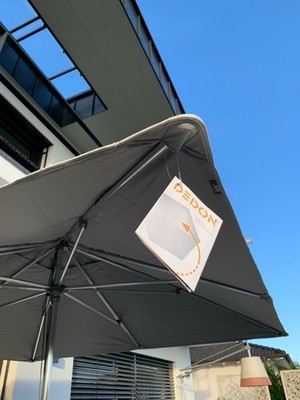 Dedon Sonnenschirm Outdoor silber 4eckig Listenpreis 2.200,00  -35% Rabatt