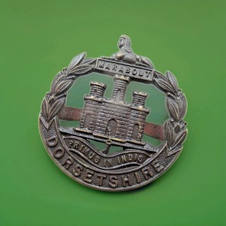Dorsetshire Regiment Officer's Bronze Cap Badge