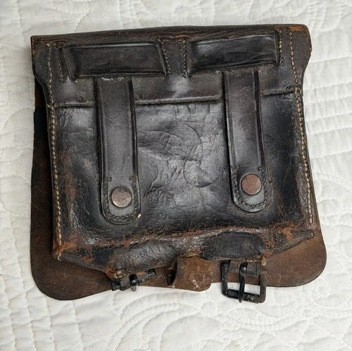 Civil War Battlefield Pick-Up Cartridge Box